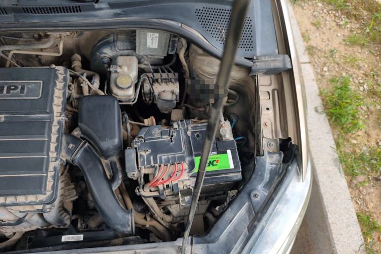 Used Volkswagen Jetta 2013 1.6L Manual Comfort Model Engine Bay Left
