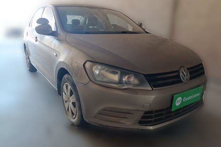 Used Volkswagen Jetta 2013 1.6L Automatic Fashion Model Front Right 45 Deg