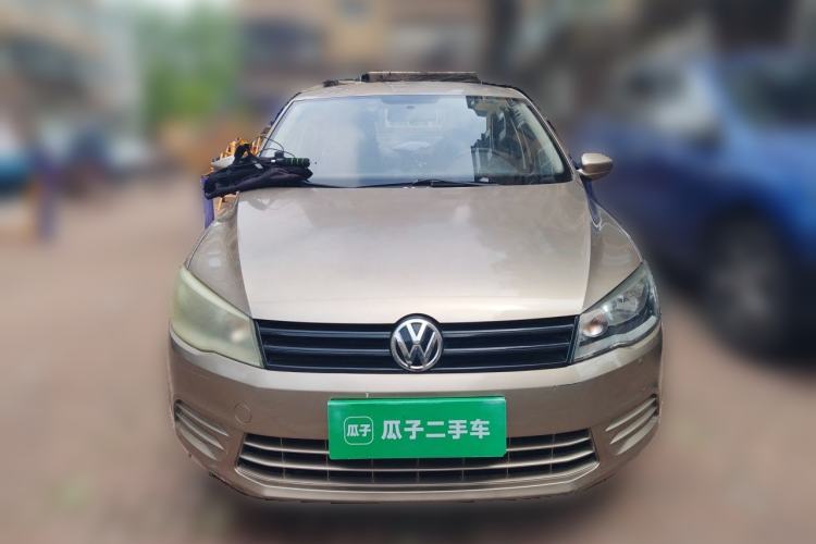 Used Volkswagen Jetta 2013 1.6L Manual Fashion Edition Front