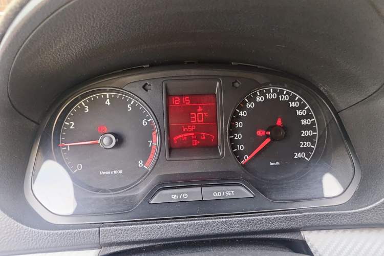 Used Volkswagen Jetta 2013 1.6L Manual Fashion Edition Instrument Cluster