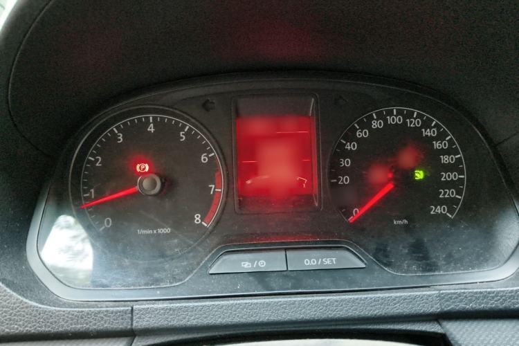 Used Volkswagen Jetta 2013 1.6L Automatic Fashion Model Instrument Cluster