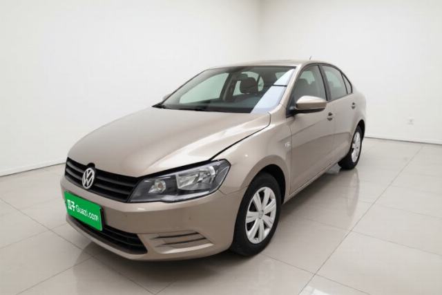 Ojetý Volkswagen Jetta 2013 1.6L Automatic Fashion Model