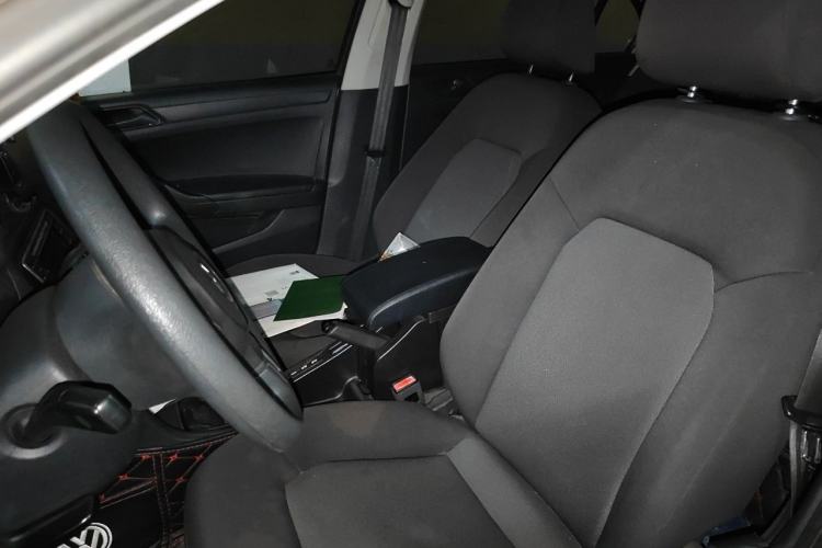 Used Volkswagen Jetta 2013 1.4L Manual Fashion Model Left Front Seat