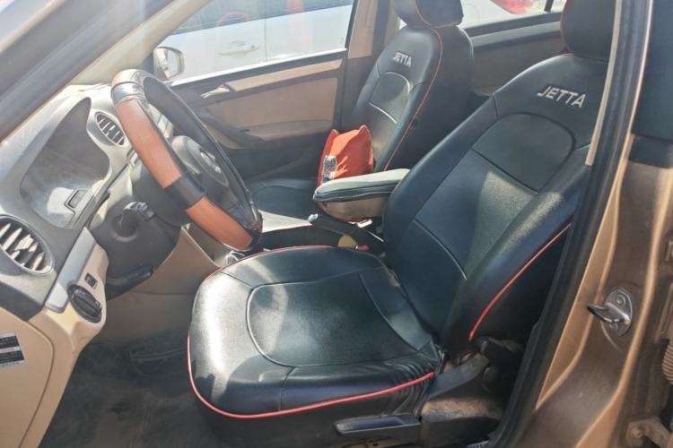 Used Volkswagen Jetta 2013 1.6L Manual Comfort Model Left Front Seat