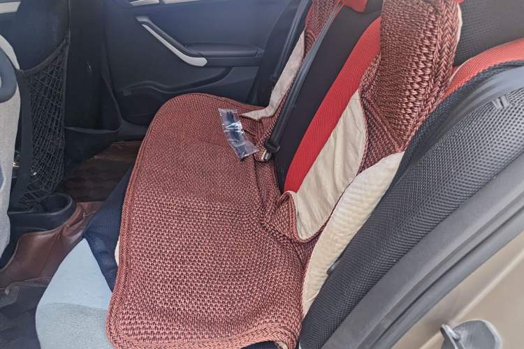 Used Volkswagen Jetta 2013 1.6L Manual Fashion Edition Left Rear Seat