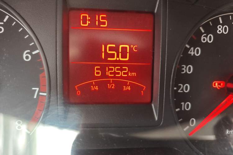 Used Volkswagen Jetta 2013 1.6L Manual Fashion Edition Odometer Close Up