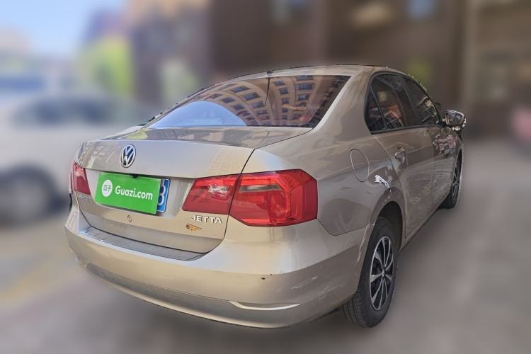 Used Volkswagen Jetta 2013 1.6L Manual Fashion Edition Rear Right 45 Deg