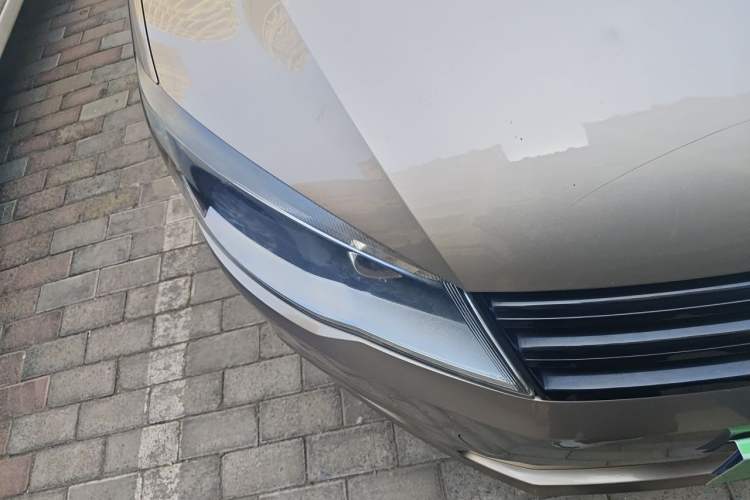 Used Volkswagen Jetta 2013 1.6L Manual Fashion Edition Right Front Headlight