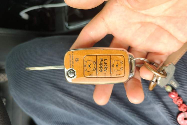 Used Volkswagen Jetta 2013 1.6L Manual Comfort Model Vehicle Key