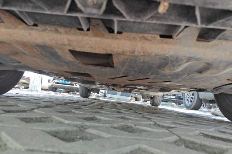 Used Volkswagen Jetta 2015 1.6L Automatic Fashion Model Chassis Front