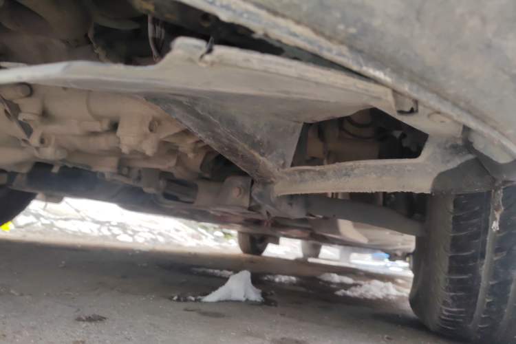 Used Volkswagen Jetta 2015 1.6L Manual Fashion Edition Chassis Front Left
