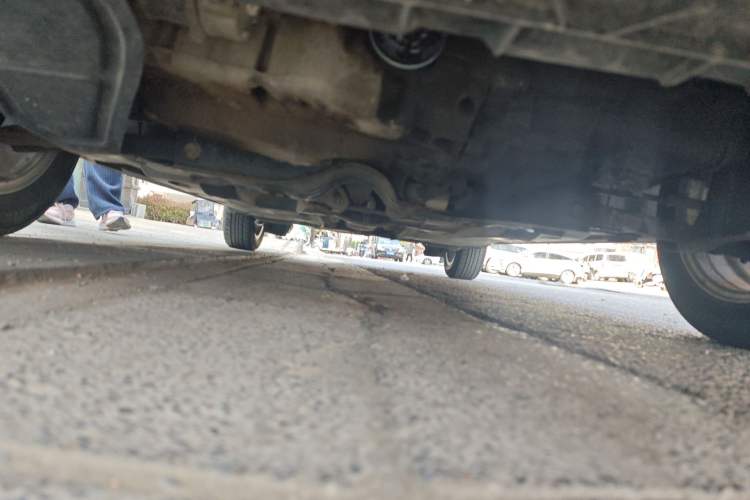 Used Volkswagen Jetta 2015 1.6L Manual Comfort Model Chassis Front