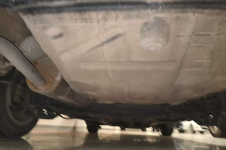 Used Volkswagen Jetta 2015 Zhuihui Edition 1.6L Manual Comfort Model Chassis Rear
