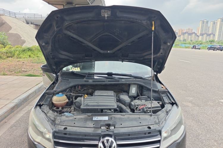 Used Volkswagen Jetta 2015 1.6L Automatic Comfort Model Engine Bay