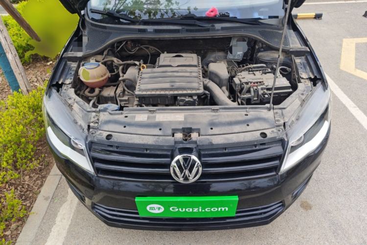 Used Volkswagen Jetta 2015 Value Edition 1.6L Automatic Fashion Version Engine Bay