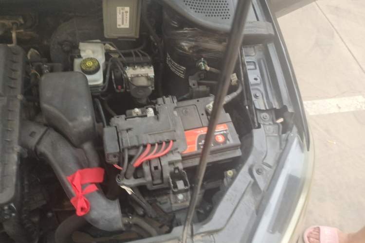 Used Volkswagen Jetta 2015 1.4L Manual Fashion Model Engine Bay Left