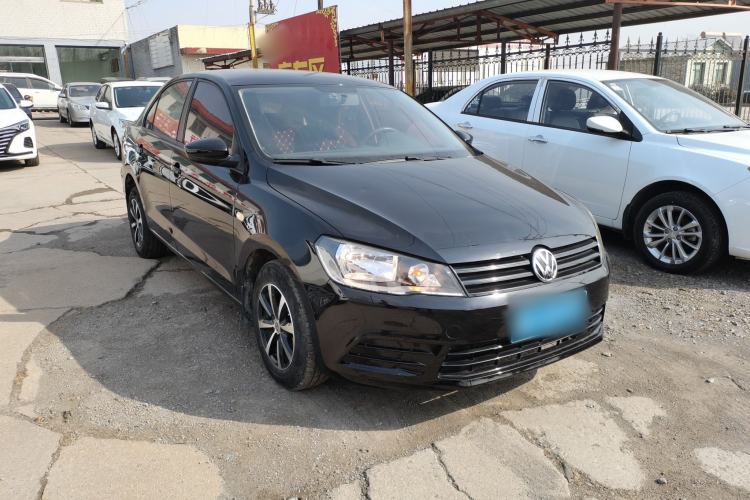 Used Volkswagen Jetta 2015 Value Edition 1.6L Manual Fashionable Style Exterior 1