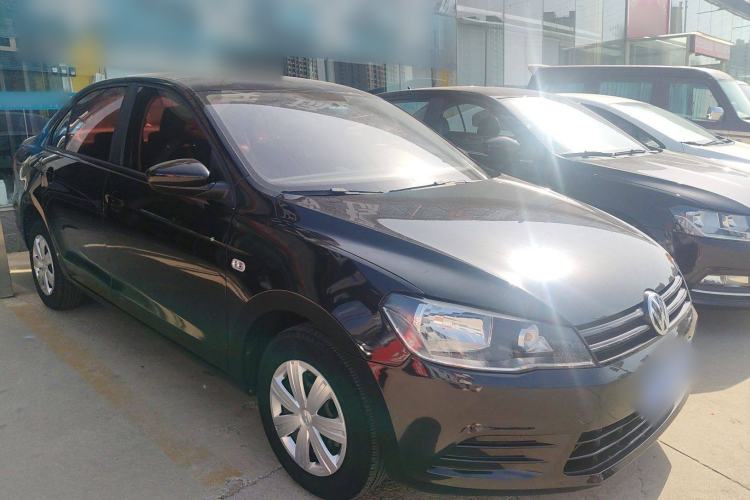 Used Volkswagen Jetta 2015 Value Edition 1.6L Automatic Fashion Version Exterior 2