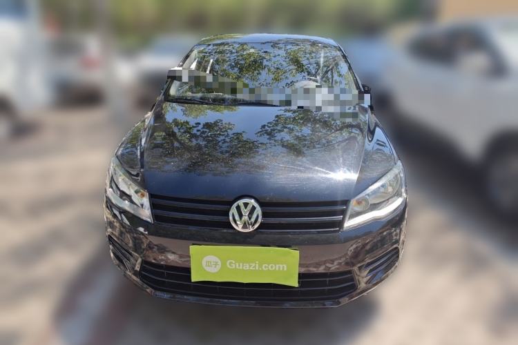 Used Volkswagen Jetta 2015 1.6L Automatic Fashion Model Front