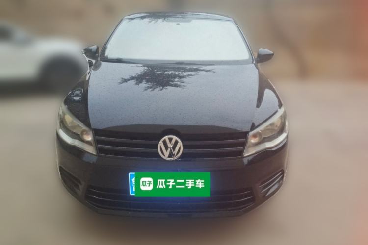 Used Volkswagen Jetta 2015 1.4L Manual Fashion Model Front