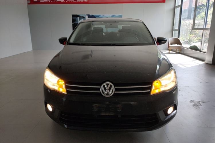 Used Volkswagen Jetta 2015 1.4L Manual Comfort Model Front