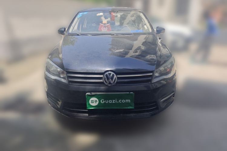 Used Volkswagen Jetta 2015 1.6L Manual Fashion Edition Front