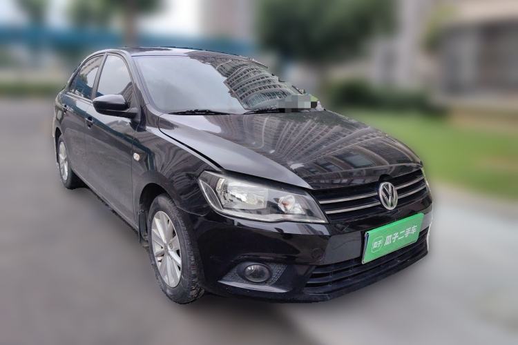 Used Volkswagen Jetta 2015 1.6L Automatic Comfort Model Front Right 45 Deg