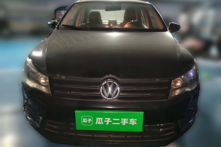 Used Volkswagen Jetta 2015 Value Edition 1.6L Manual Fashionable Style Front