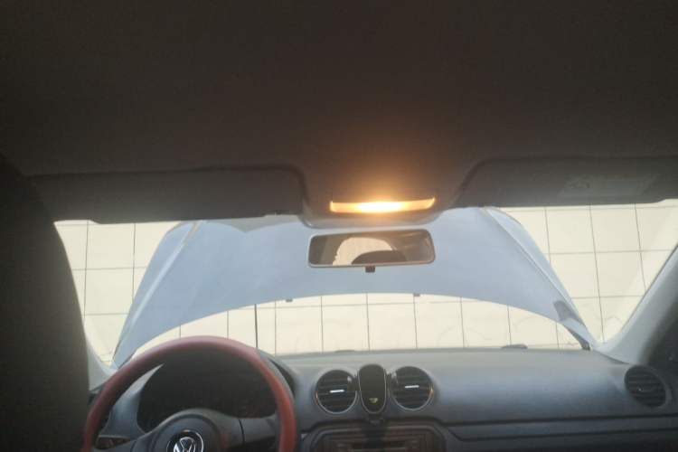 Used Volkswagen Jetta 2015 1.4L Manual Fashion Model Headliner