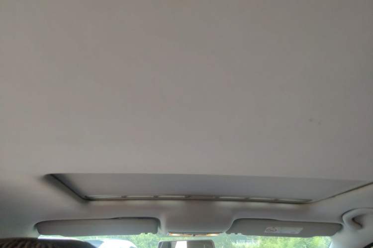 Used Volkswagen Jetta 2015 Zhihui Edition 1.4L Manual Comfort Model Headliner