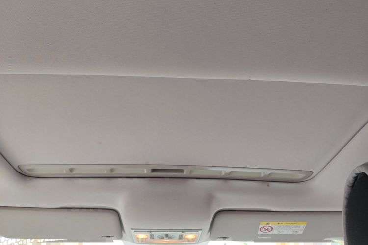 Used Volkswagen Jetta 2015 Value Edition 1.6L Automatic Comfort Version Headliner