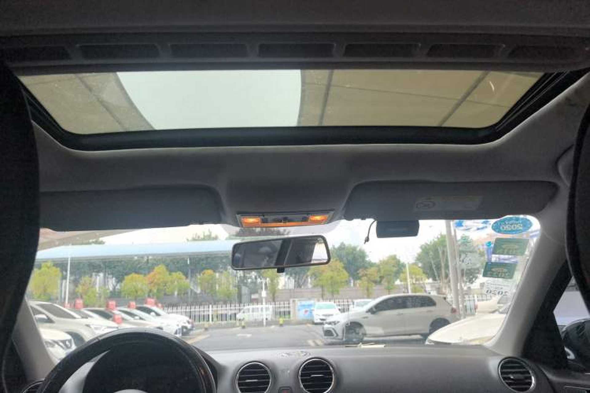 Used Volkswagen Jetta 2015 Zhihui Edition 1.4L Manual Comfort Model Headliner