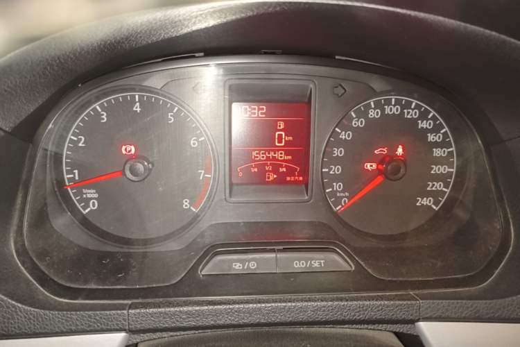 Used Volkswagen Jetta 2015 Zhuihui Edition 1.6L Manual Comfort Model Instrument Cluster