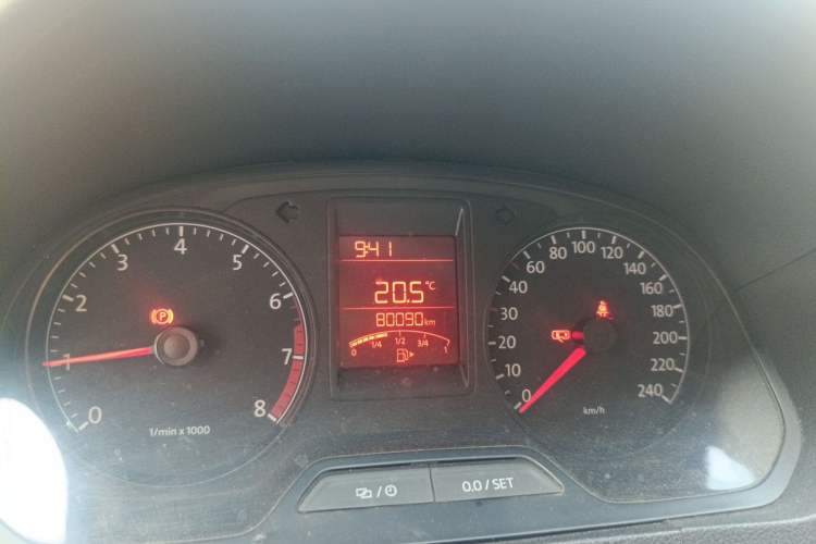 Used Volkswagen Jetta 2015 1.6L Manual Fashion Edition Instrument Cluster