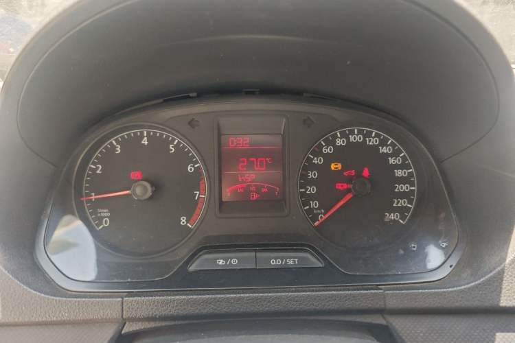 Used Volkswagen Jetta 2015 1.6L Manual Fashion Edition Instrument Cluster