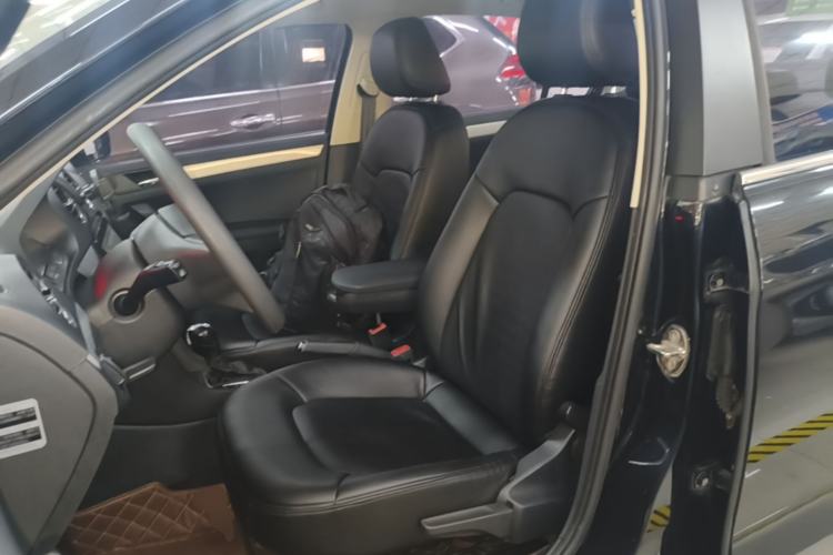 Used Volkswagen Jetta 2015 1.6L Automatic Comfort Model Left Front Seat