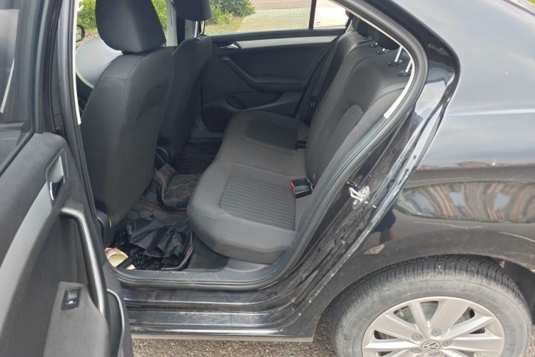 Used Volkswagen Jetta 2015 1.6L Automatic Comfort Model Left Rear Seat