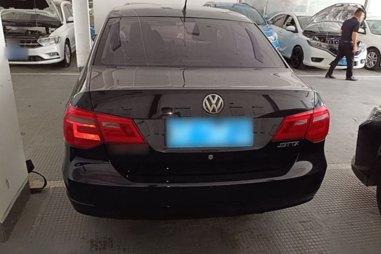 Used Volkswagen Jetta 2015 1.4L Manual Fashion Model Rear