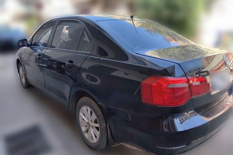 Used Volkswagen Jetta 2015 Value Edition 1.6L Manual Fashionable Style Rear Left 45 Deg