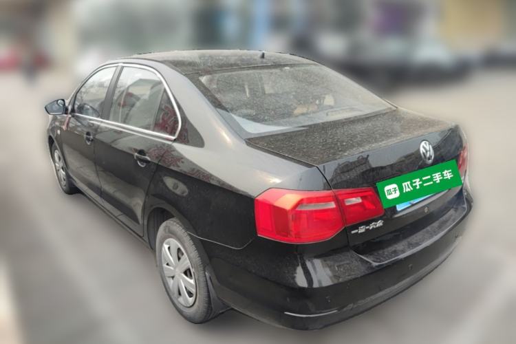 Used Volkswagen Jetta 2015 Value Edition 1.6L Manual Fashionable Style Rear Left 45 Deg