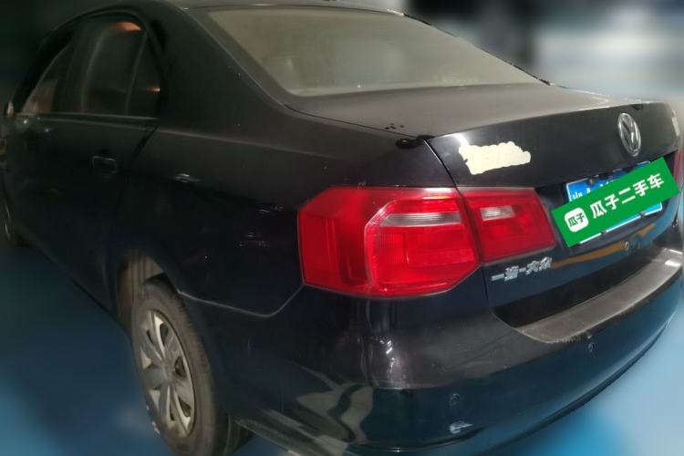 Used Volkswagen Jetta 2015 Value Edition 1.6L Manual Fashionable Style Rear Left 45 Deg
