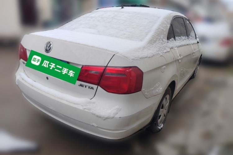 Used Volkswagen Jetta 2015 1.6L Manual Fashion Edition Rear Right 45 Deg