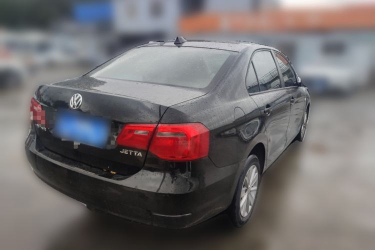 Used Volkswagen Jetta 2015 Value Edition 1.6L Automatic Comfort Version Rear Right 45 Deg