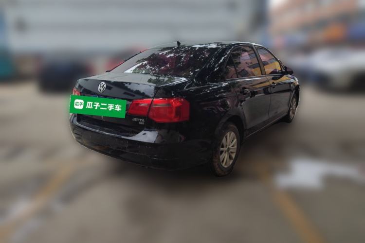 Used Volkswagen Jetta 2015 Value Edition 1.6L Automatic Fashion Version Rear Right 45 Deg