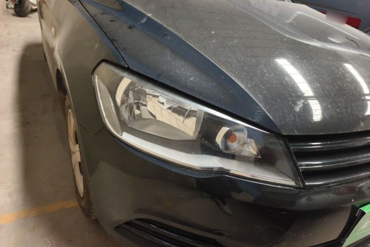 Used Volkswagen Jetta 2015 Zhuihui Edition 1.4L Manual Fashion Model Right Front Headlight