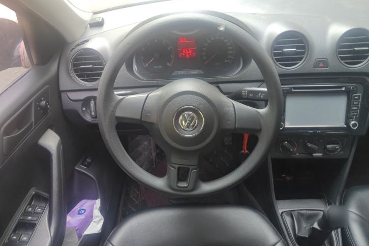 Used Volkswagen Jetta 2015 Value Edition 1.6L Manual Fashionable Style Steering Wheel