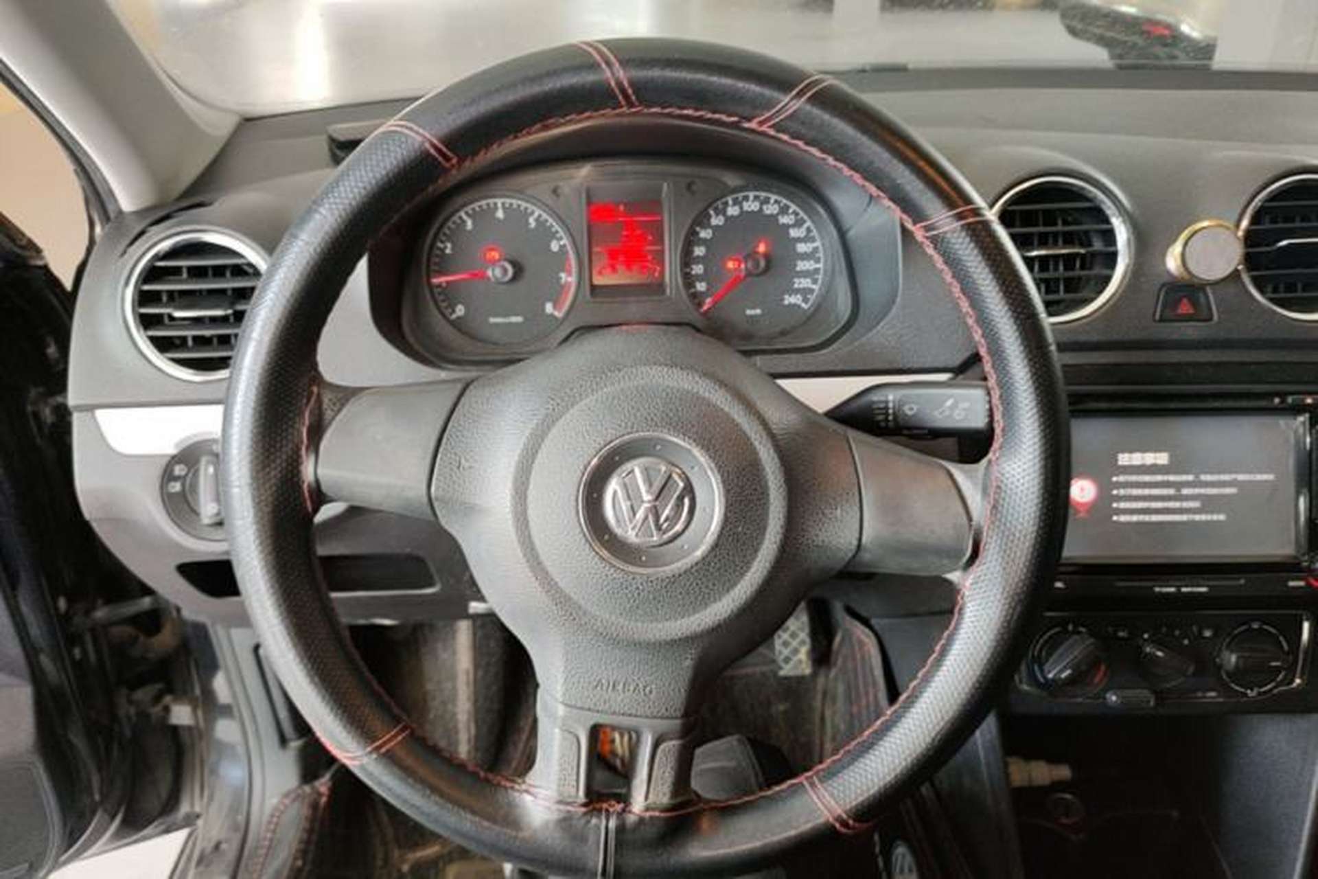 Used Volkswagen Jetta 2015 1.4L Manual Comfort Model Steering Wheel