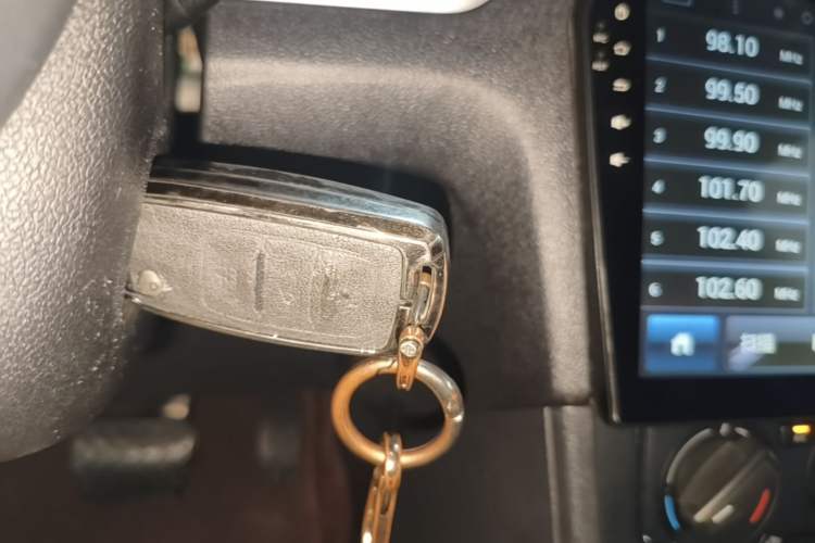 Used Volkswagen Jetta 2015 1.6L Automatic Comfort Model Vehicle Key