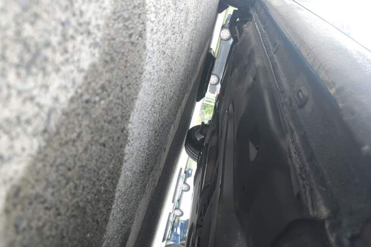 Used Volkswagen Jetta 2015 1.6L Automatic Comfort Model Chassis Front Right