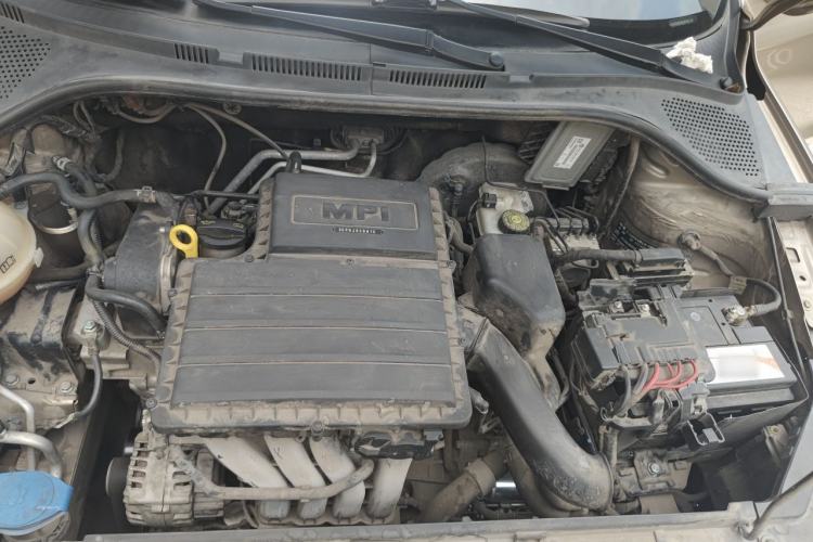 Used Volkswagen Jetta 2015 1.6L Automatic Comfort Model Engine Bay